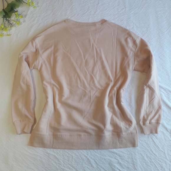 Wildfox | comfortable warm soft sweater in light pink - Picture 8 of 15